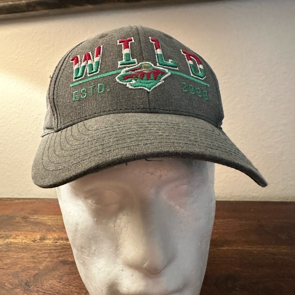 Minnesota Wild Baseball Cap
Adjustable Snapback‎ Old Time Hockey